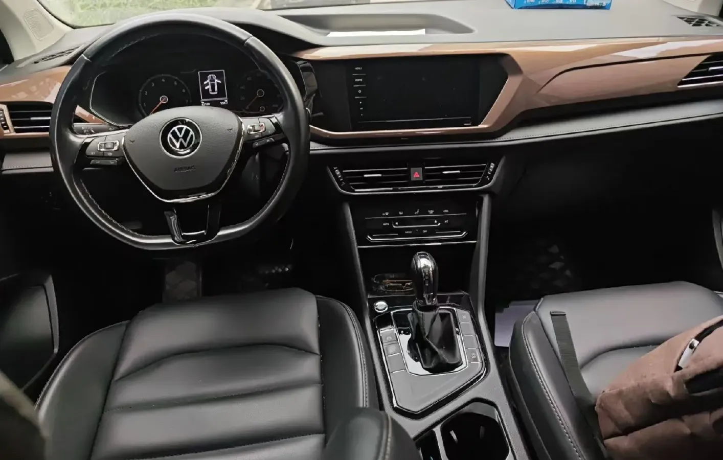 2021 Volkswagen Tharu 1.4T 150HP L4 7DCT,autocango,china used car exporter,china ev exporter,chinese used car exporter,chinese used ev exporter