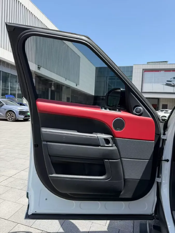 2021 Land Rover Range Rover Sport 3.0T 360HP L6 8AT,autocango,china used car exporter,china ev exporter,chinese used car exporter,chinese used ev exporter