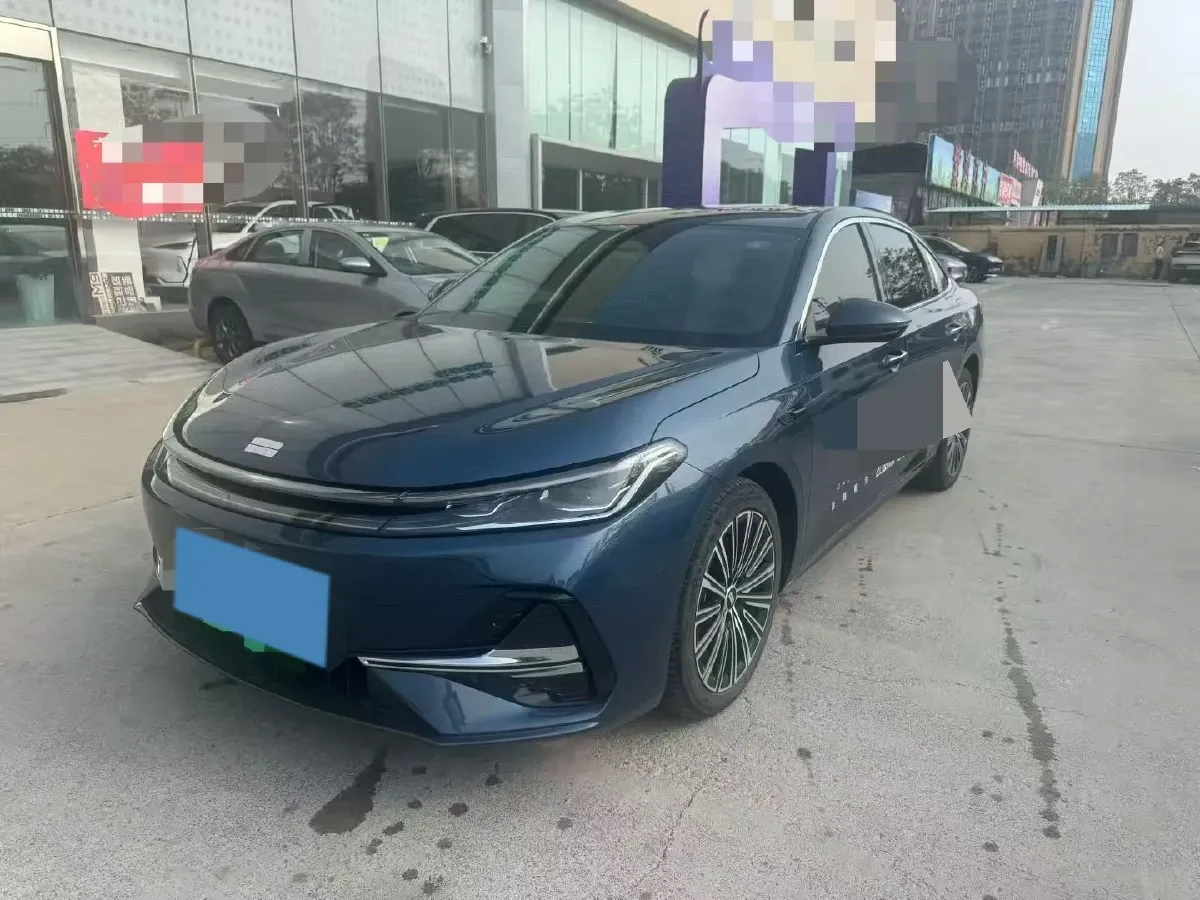 2025 Geely Galaxy A7 1.5L 112HP L4 1DHT PHEV,autocango,china used car exporter,china ev exporter,chinese used car exporter,chinese used ev exporter