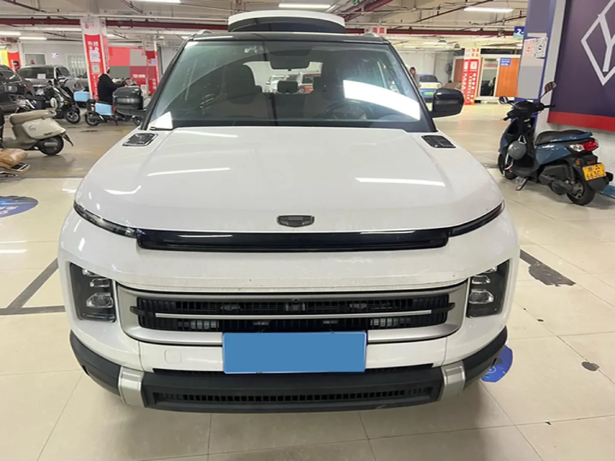 2023 Geely ICON 1.5T 181HP L4 7DCT,autocango,china used car exporter,china ev exporter,chinese used car exporter,chinese used ev exporter