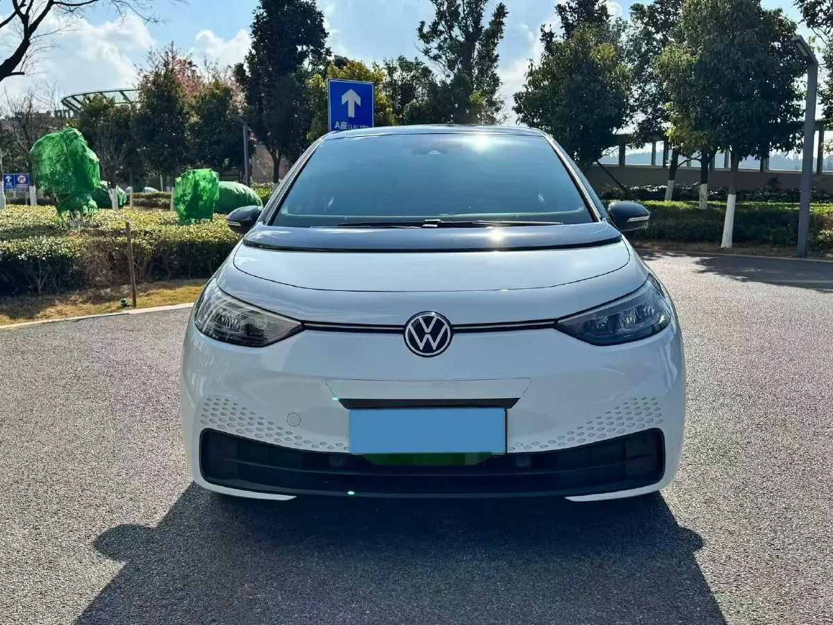 2024 Volkswagen ID.3 BEV 52.8KWH,autocango,china used car exporter,china ev exporter,chinese used car exporter,chinese used ev exporter