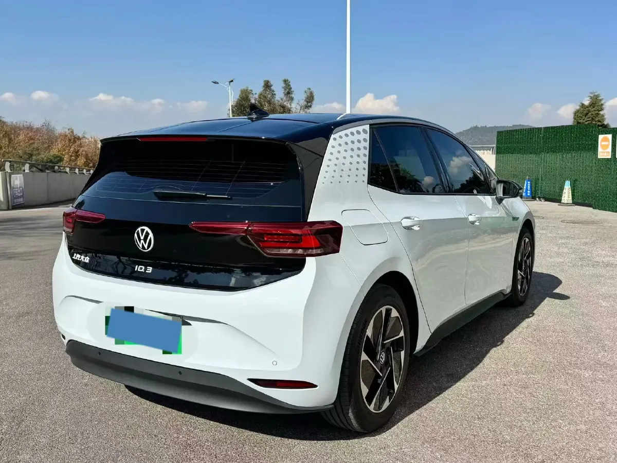 2024 Volkswagen ID.3 BEV 52.8KWH,autocango,china used car exporter,china ev exporter,chinese used car exporter,chinese used ev exporter