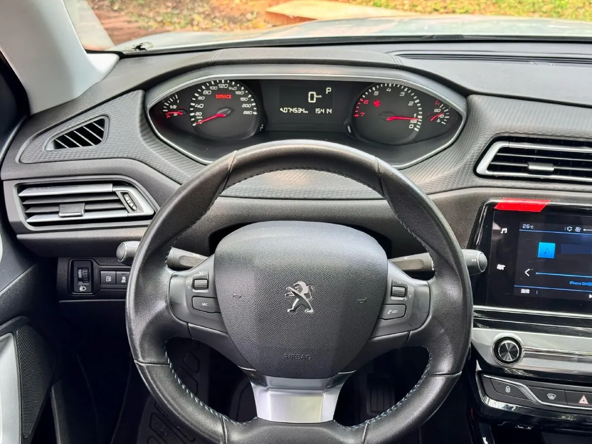 2018 Peugeot 308 1.2T 136HP L3 6AT,autocango,china used car exporter,china ev exporter,chinese used car exporter,chinese used ev exporter