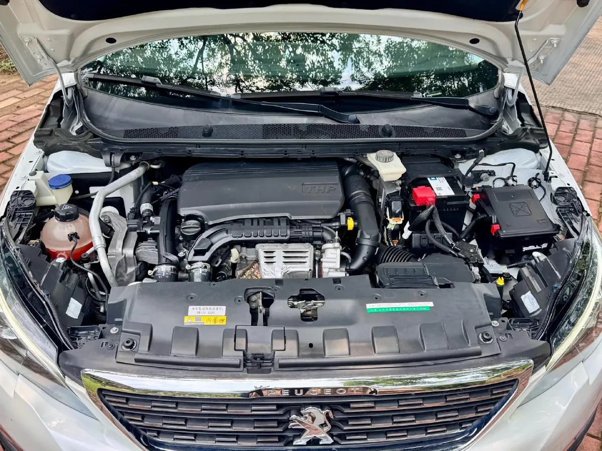 2018 Peugeot 308 1.2T 136HP L3 6AT,autocango,china used car exporter,china ev exporter,chinese used car exporter,chinese used ev exporter