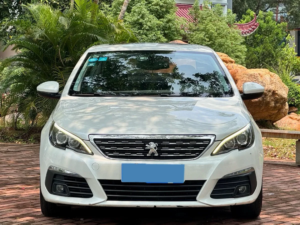 2018 Peugeot 308 1.2T 136HP L3 6AT,autocango,china used car exporter,china ev exporter,chinese used car exporter,chinese used ev exporter