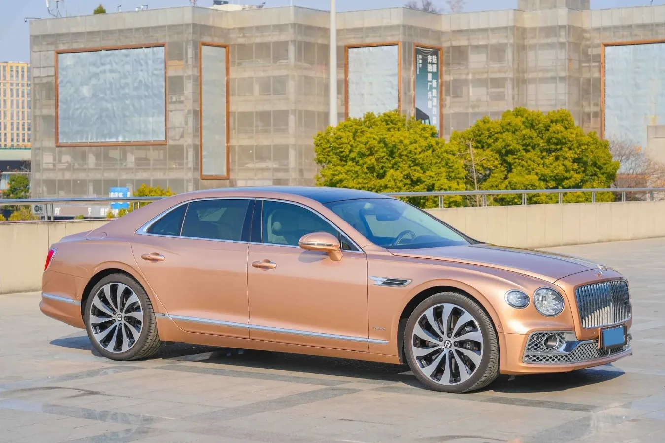 2023 Bentley Flying Spur 4.0T 550HP V8 8DCT,autocango,china used car exporter,china ev exporter,chinese used car exporter,chinese used ev exporter