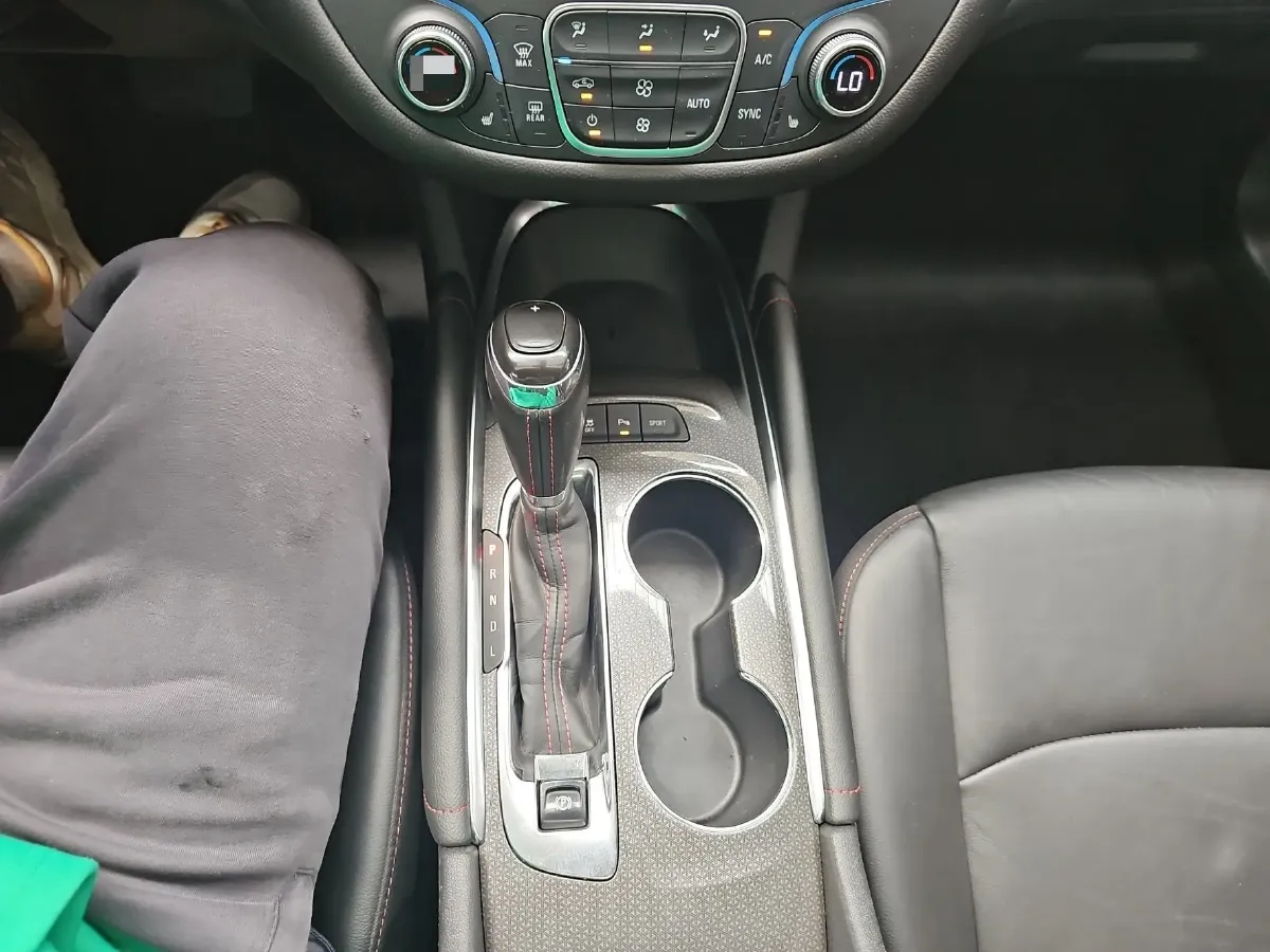 2019 Chevrolet Malibu XL 2.0T 241HP L4 9AT,autocango,china used car exporter,china ev exporter,chinese used car exporter,chinese used ev exporter