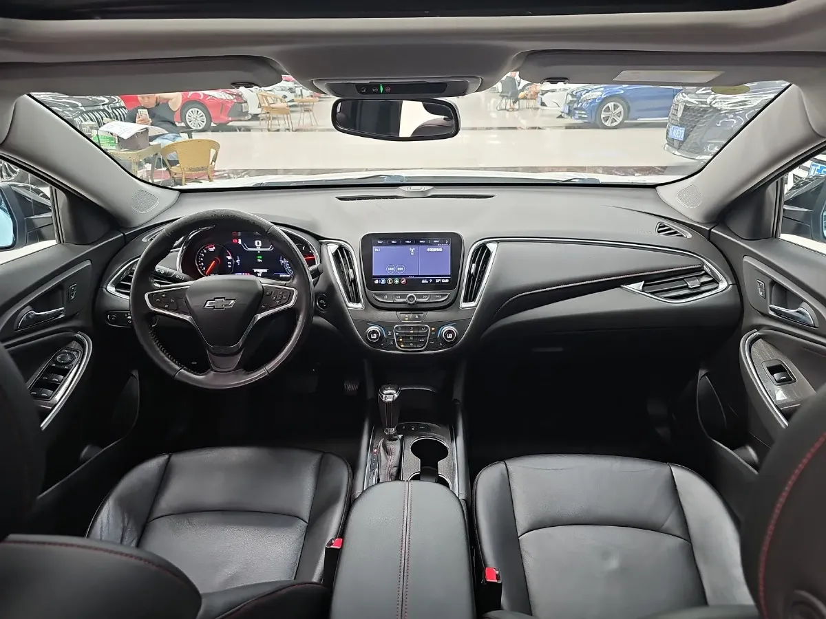 2019 Chevrolet Malibu XL 2.0T 241HP L4 9AT,autocango,china used car exporter,china ev exporter,chinese used car exporter,chinese used ev exporter