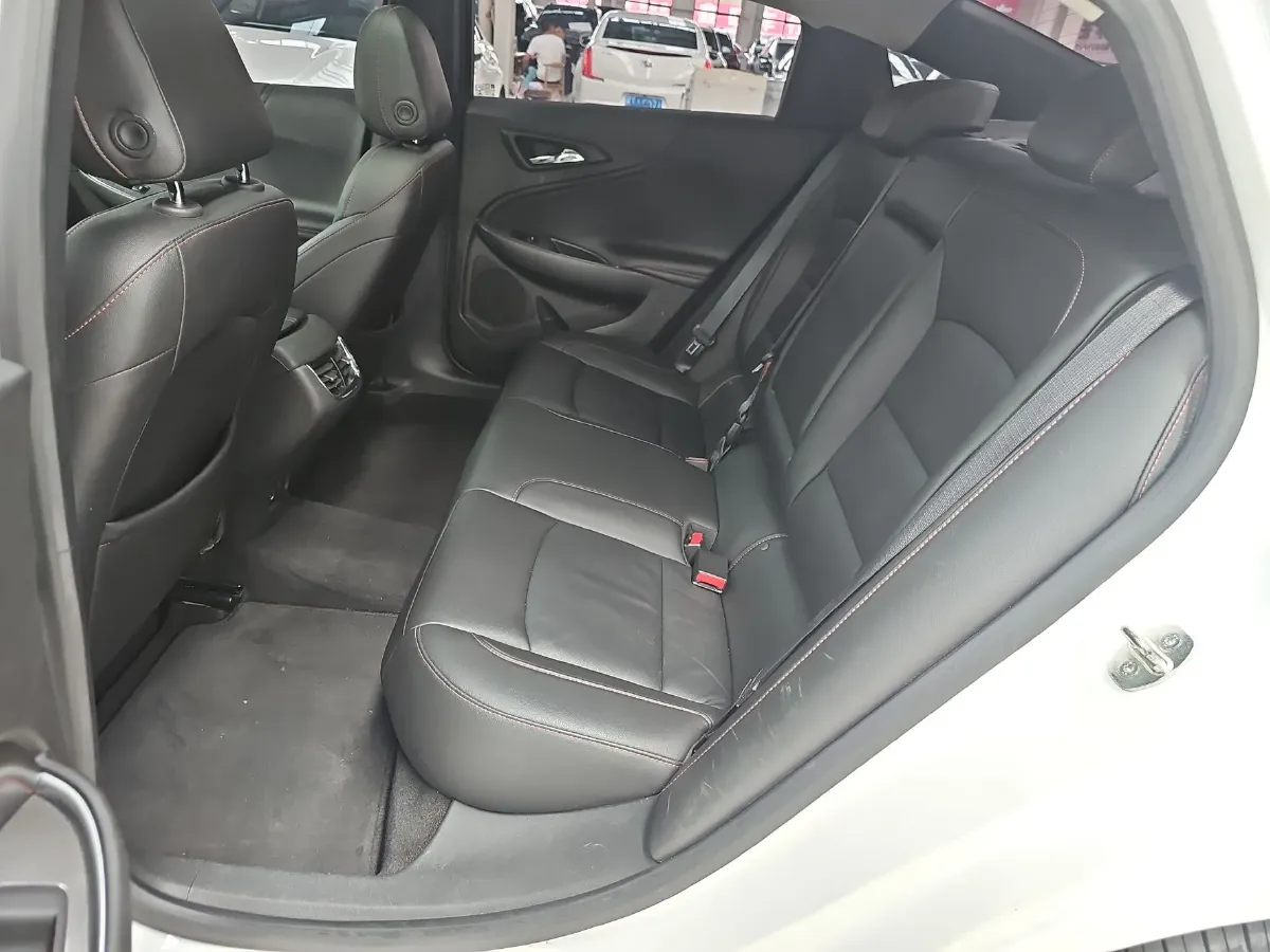 2019 Chevrolet Malibu XL 2.0T 241HP L4 9AT,autocango,china used car exporter,china ev exporter,chinese used car exporter,chinese used ev exporter