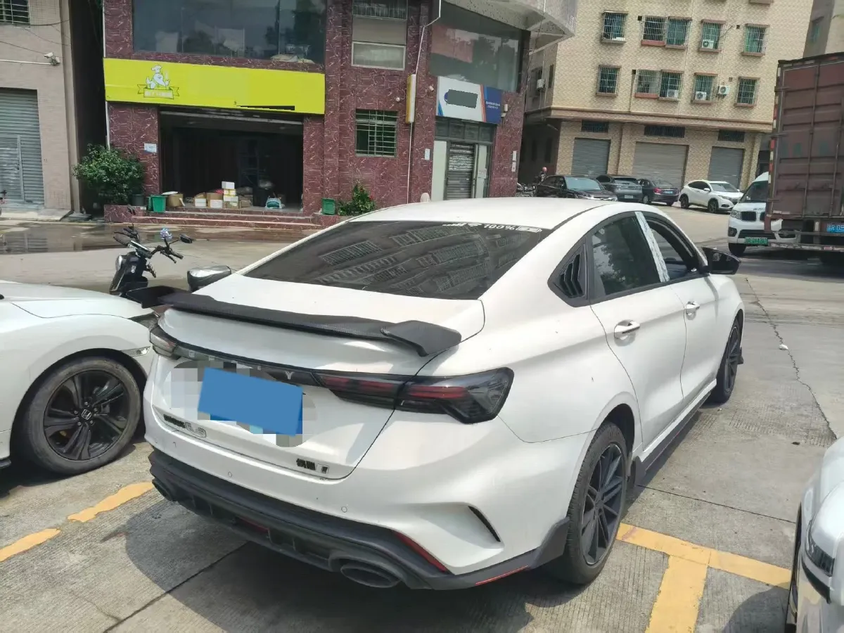 2022 Geely Binray 1.5T 181HP L4 7DCT,autocango,china used car exporter,china ev exporter,chinese used car exporter,chinese used ev exporter