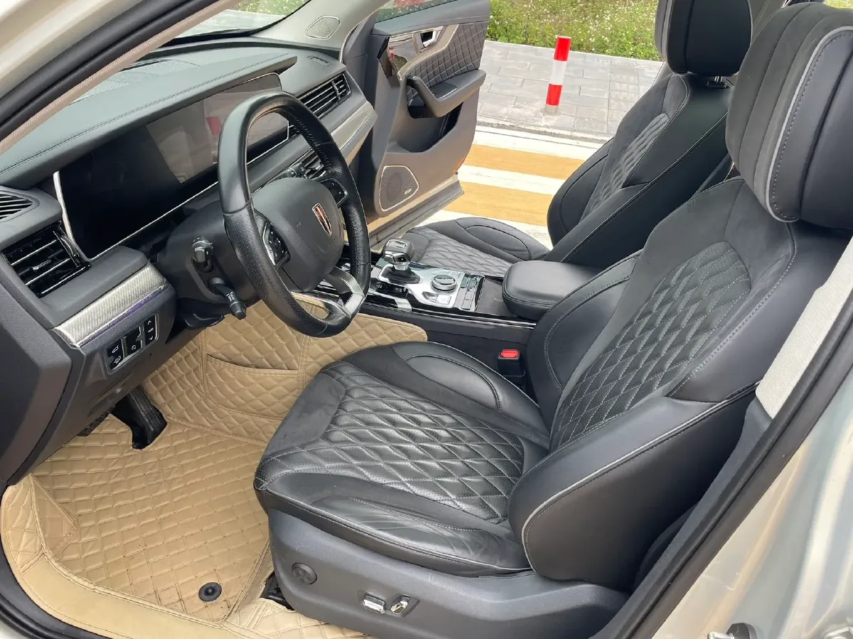 2019 HongQi HS5 2.0T 224HP L4 6AT,autocango,china used car exporter,china ev exporter,chinese used car exporter,chinese used ev exporter