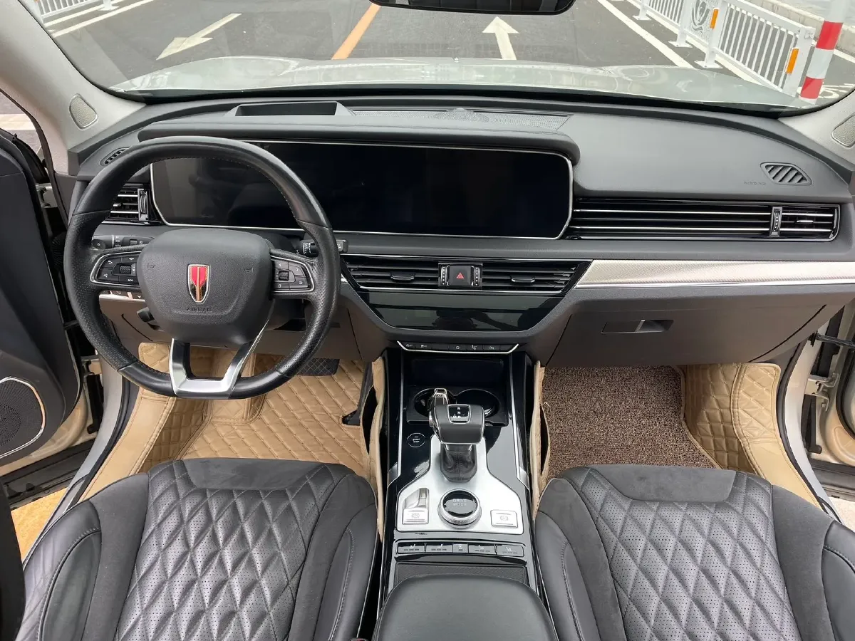 2019 HongQi HS5 2.0T 224HP L4 6AT,autocango,china used car exporter,china ev exporter,chinese used car exporter,chinese used ev exporter