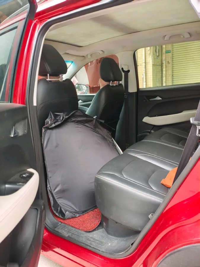 2018 BaoJun 530 1.5T 150HP L4 6MT,autocango,china used car exporter,china ev exporter,chinese used car exporter,chinese used ev exporter