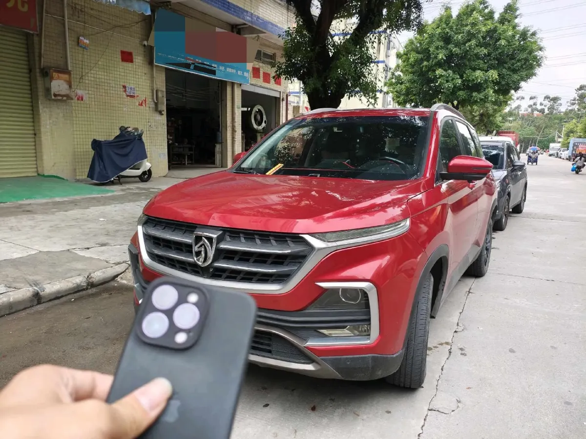 2018 BaoJun 530 1.5T 150HP L4 6MT,autocango,china used car exporter,china ev exporter,chinese used car exporter,chinese used ev exporter