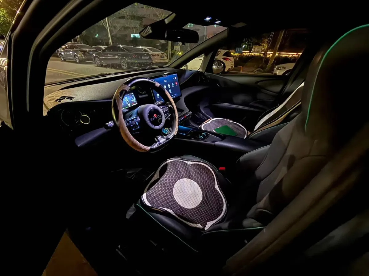 2023 BYD Dolphin BEV 44.928KWH,autocango,china used car exporter,china ev exporter,chinese used car exporter,chinese used ev exporter