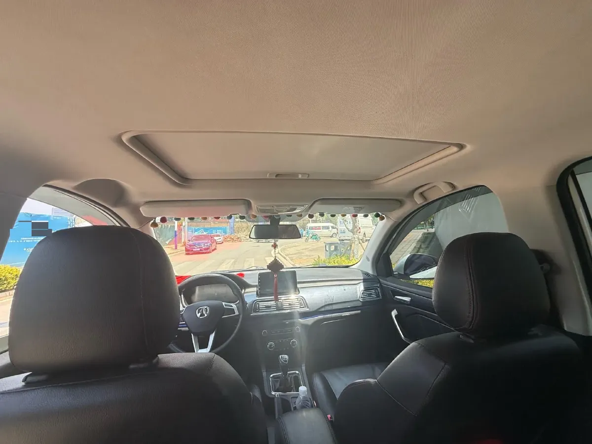 2017 BAIC WeiWang M50F 1.5L 116HP L4 5MT,autocango,china used car exporter,china ev exporter,chinese used car exporter,chinese used ev exporter