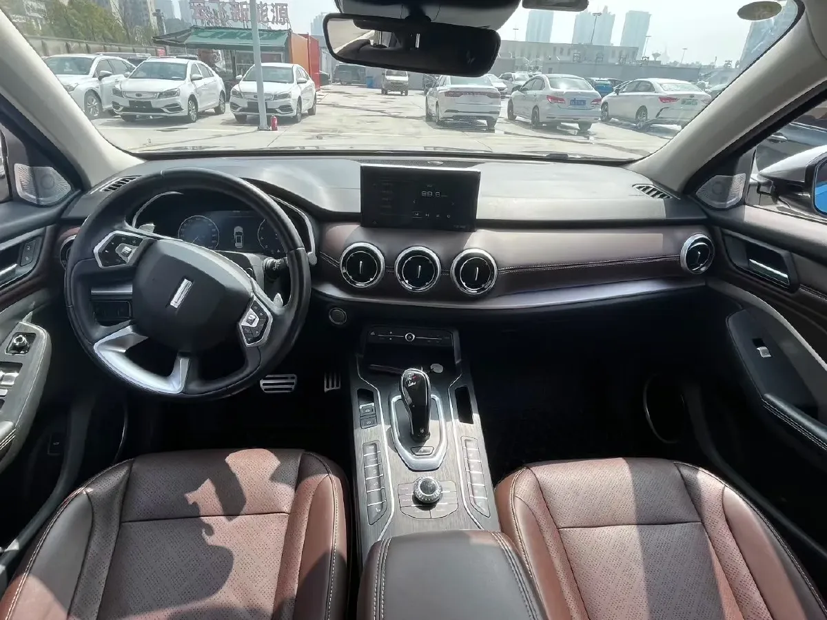 2019 WEY VV6 2.0T 224HP L4 7DCT,autocango,china used car exporter,china ev exporter,chinese used car exporter,chinese used ev exporter