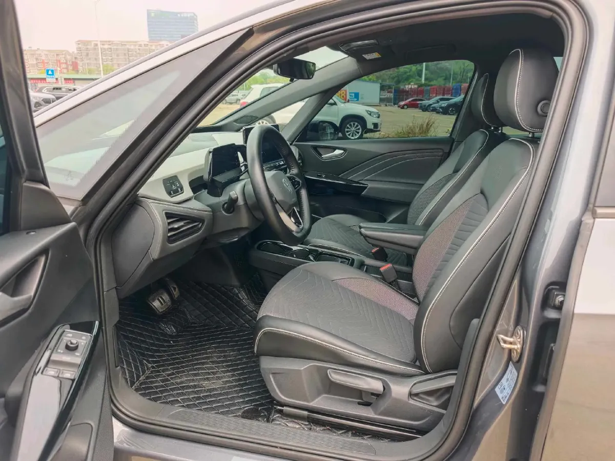 2024 Volkswagen ID.3 BEV 52.8KWH,autocango,china used car exporter,china ev exporter,chinese used car exporter,chinese used ev exporter