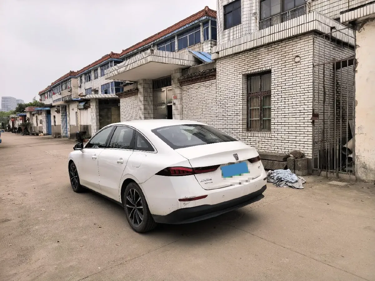 2025 Roewe D7 1.5L 112HP L4 1DHT PHEV 19.7KWH,autocango,china used car exporter,china ev exporter,chinese used car exporter,chinese used ev exporter
