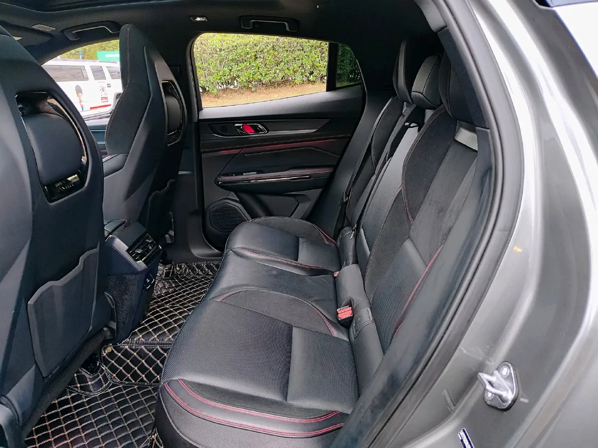 2020 LYNK&CO 05 2.0T 254HP L4 8AT,autocango,china used car exporter,china ev exporter,chinese used car exporter,chinese used ev exporter