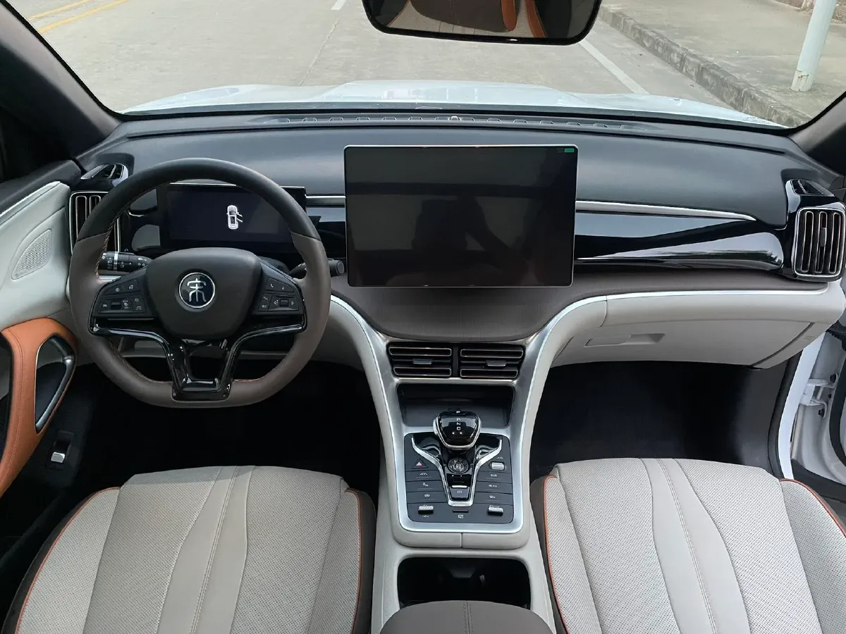 2022 Geely JiaJi 1.5T 177HP L3 7DCT PHEV 15.5KWH,autocango,china used car exporter,china ev exporter,chinese used car exporter,chinese used ev exporter