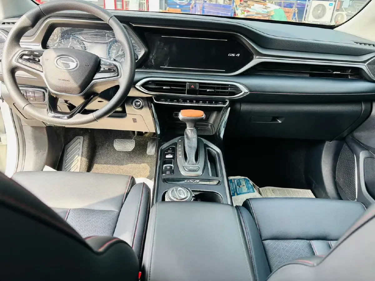 2021 GAC Trumpchi GS4 1.5T 169HP L4 6AT,autocango,china used car exporter,china ev exporter,chinese used car exporter,chinese used ev exporter