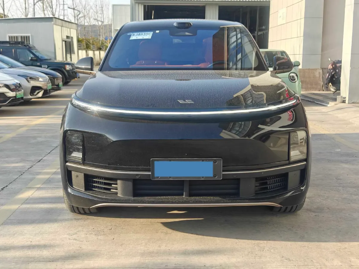 2025 Li L9 Range Extended 154HP REEV,autocango,china used car exporter,china ev exporter,chinese used car exporter,chinese used ev exporter