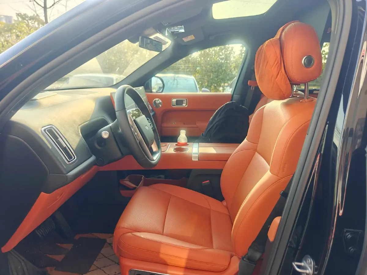 2025 Li L9 Range Extended 154HP REEV,autocango,china used car exporter,china ev exporter,chinese used car exporter,chinese used ev exporter