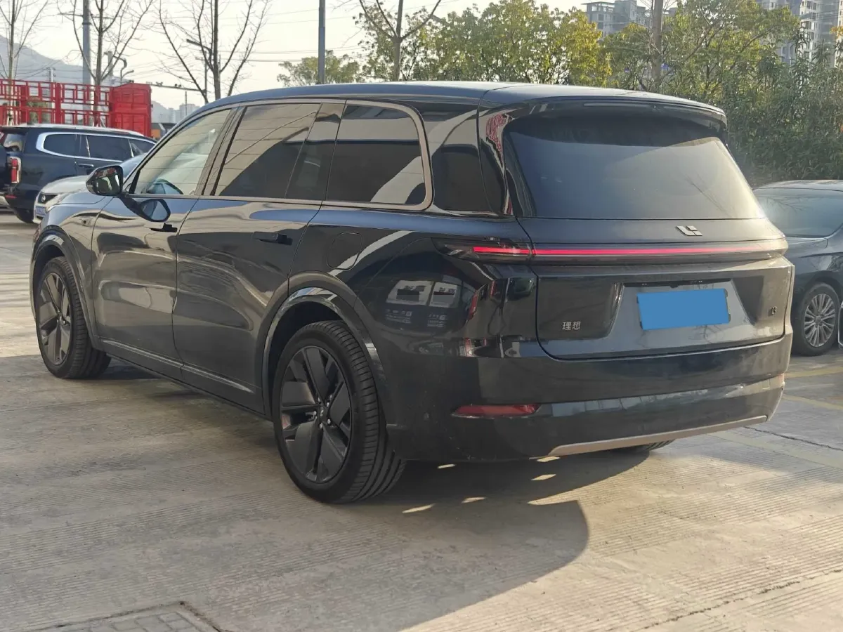 2025 Li L9 Range Extended 154HP REEV,autocango,china used car exporter,china ev exporter,chinese used car exporter,chinese used ev exporter