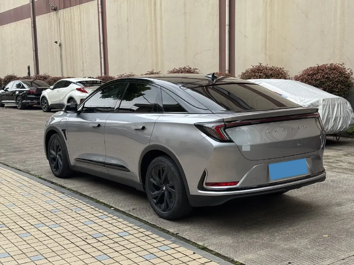 2023 ARCFOX αS BEV,autocango,china used car exporter,china ev exporter,chinese used car exporter,chinese used ev exporter