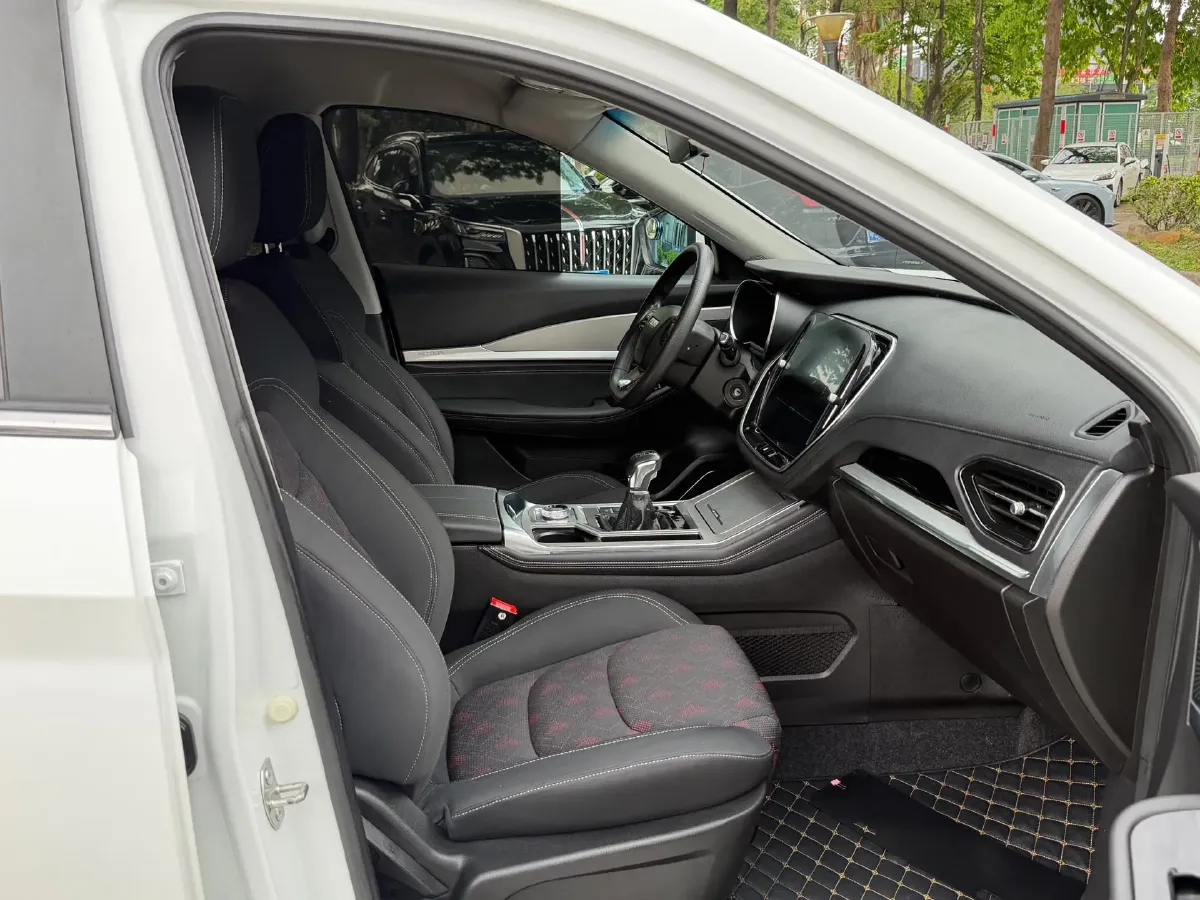 2020 Jetour X70 1.5T 156HP L4 6MT,autocango,china used car exporter,china ev exporter,chinese used car exporter,chinese used ev exporter