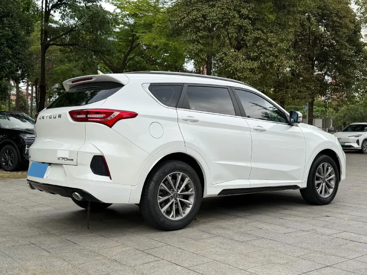 2020 Jetour X70 1.5T 156HP L4 6MT,autocango,china used car exporter,china ev exporter,chinese used car exporter,chinese used ev exporter