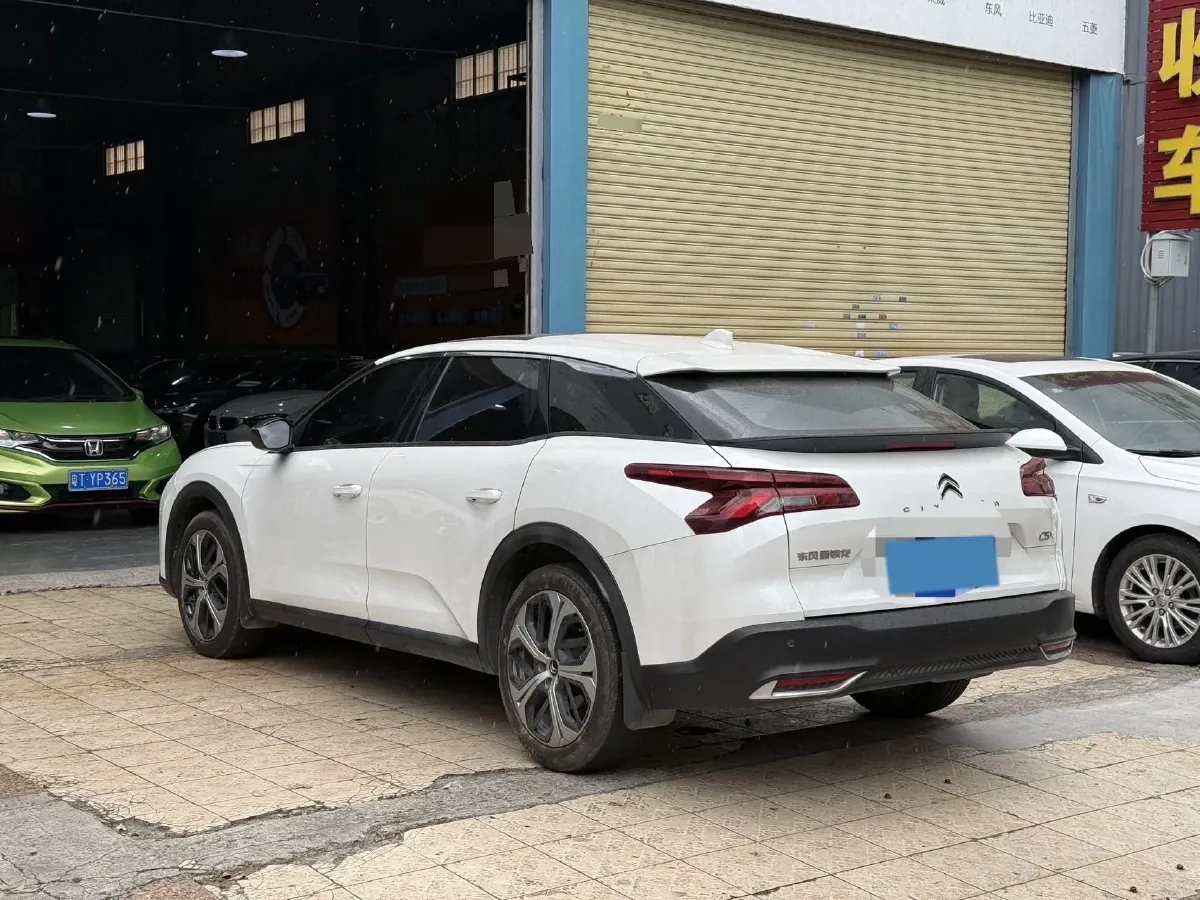 2022 Citroen C5 X 1.6T 175HP L4 8AT,autocango,china used car exporter,china ev exporter,chinese used car exporter,chinese used ev exporter