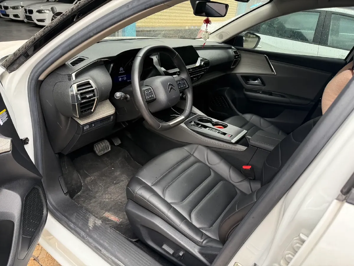 2022 Citroen C5 X 1.6T 175HP L4 8AT,autocango,china used car exporter,china ev exporter,chinese used car exporter,chinese used ev exporter