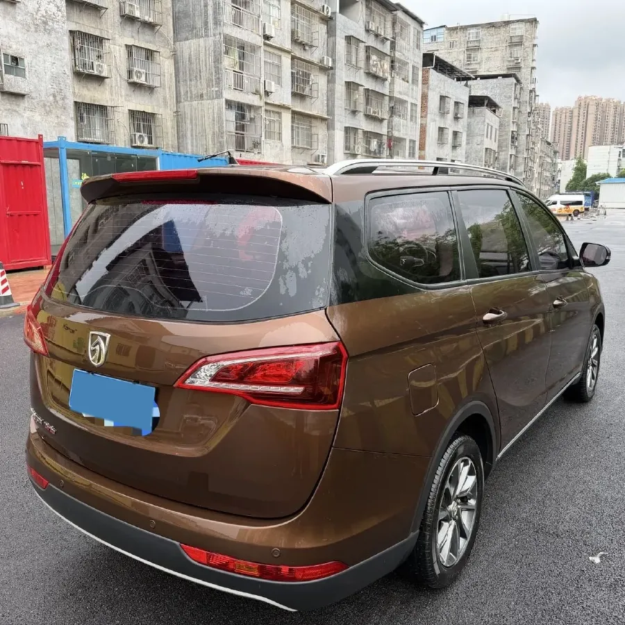 2017 BaoJun 730 1.5T 150HP L4 6MT,autocango,china used car exporter,china ev exporter,chinese used car exporter,chinese used ev exporter