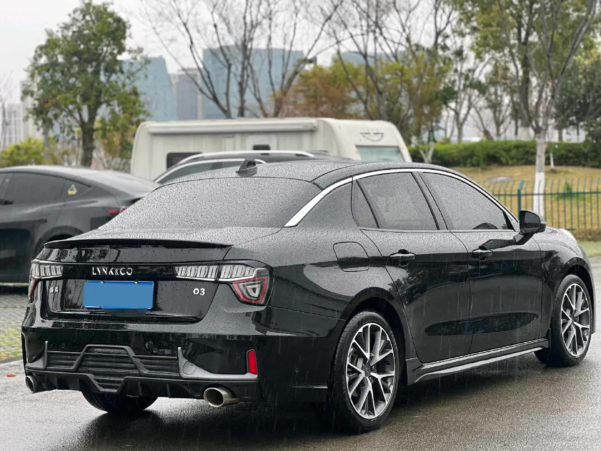 2022 LYNK&CO 03 2.0T 190HP L4 7DCT,autocango,china used car exporter,china ev exporter,chinese used car exporter,chinese used ev exporter