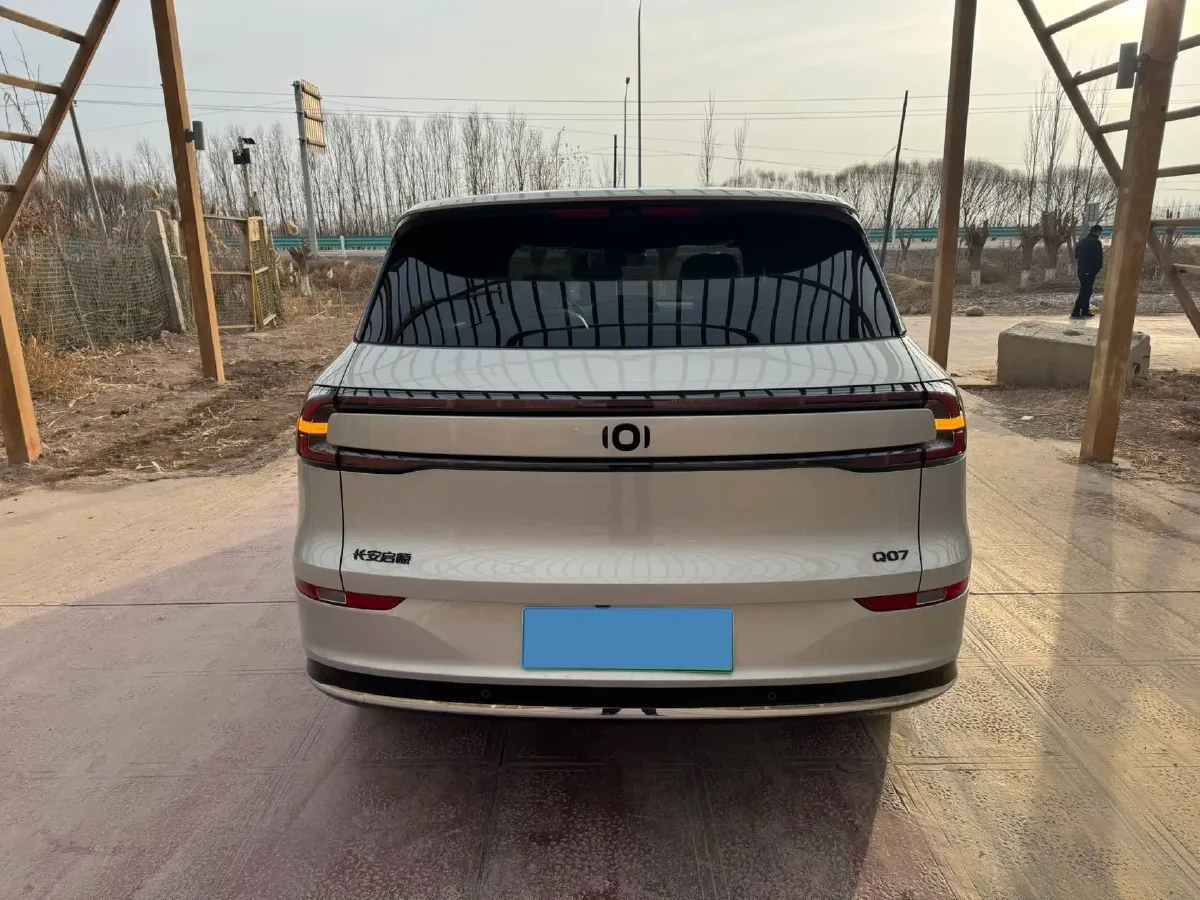 2025 ChangAn QiYuan Q07 1.5L 98HP L4 E-CVT PHEV,autocango,china used car exporter,china ev exporter,chinese used car exporter,chinese used ev exporter
