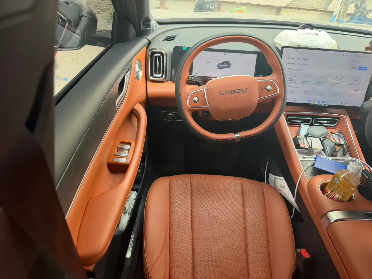 2026 Exceed ET5 REEV 156HP REEV,autocango,china used car exporter,china ev exporter,chinese used car exporter,chinese used ev exporter