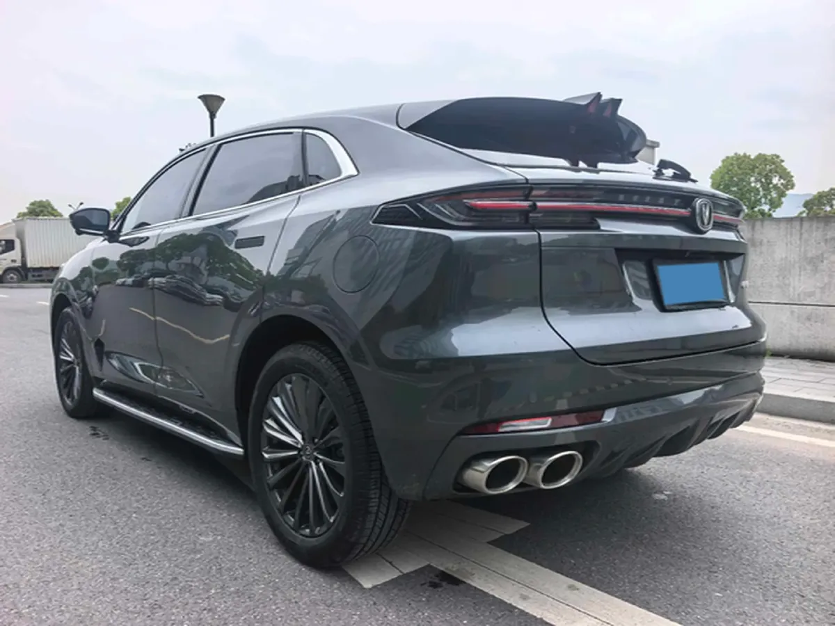 2021 ChangAn UNI-K 2.0T 233HP L4 8AT,autocango,china used car exporter,china ev exporter,chinese used car exporter,chinese used ev exporter