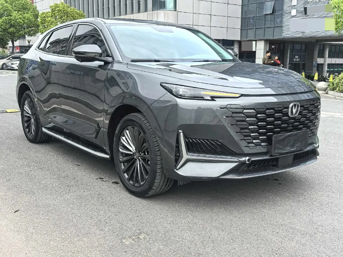 2021 ChangAn UNI-K 2.0T 233HP L4 8AT,autocango,china used car exporter,china ev exporter,chinese used car exporter,chinese used ev exporter