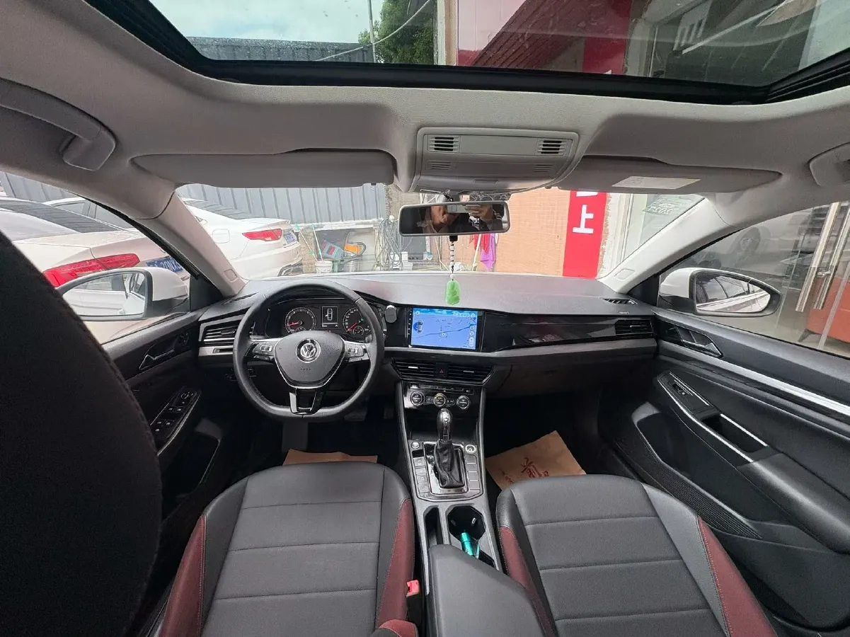 2019 Volkswagen Golf Sportsvan 1.6L 110HP L4 6AT,autocango,china used car exporter,china ev exporter,chinese used car exporter,chinese used ev exporter