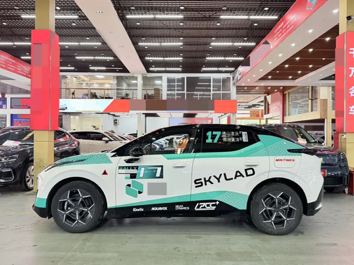 2025 Jetour Freeman 1.5T 184HP L4 7DCT,autocango,china used car exporter,china ev exporter,chinese used car exporter,chinese used ev exporter