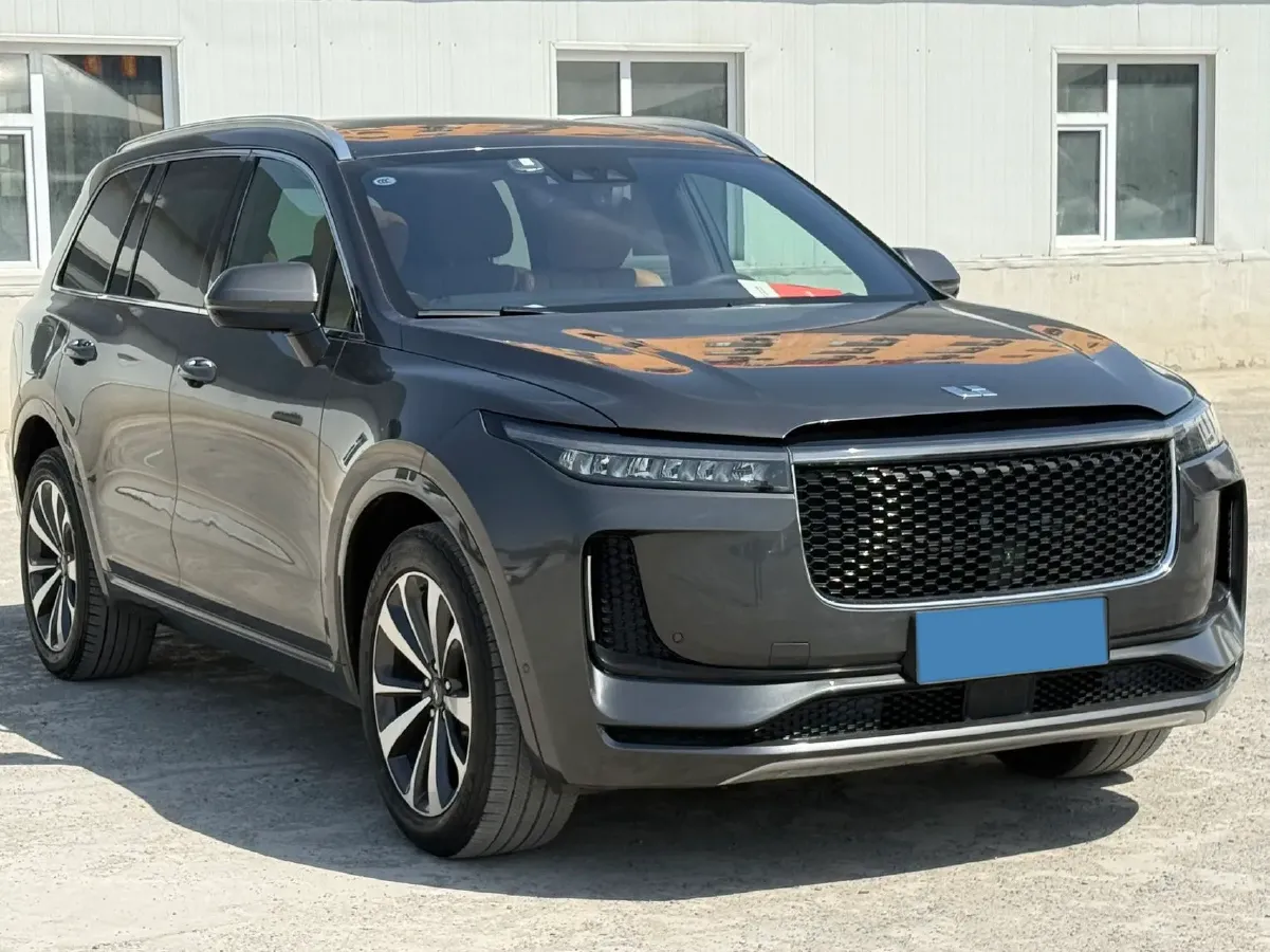 2020 Li ONE Range Extended 131HP REEV 40.5KWH,autocango,china used car exporter,china ev exporter,chinese used car exporter,chinese used ev exporter