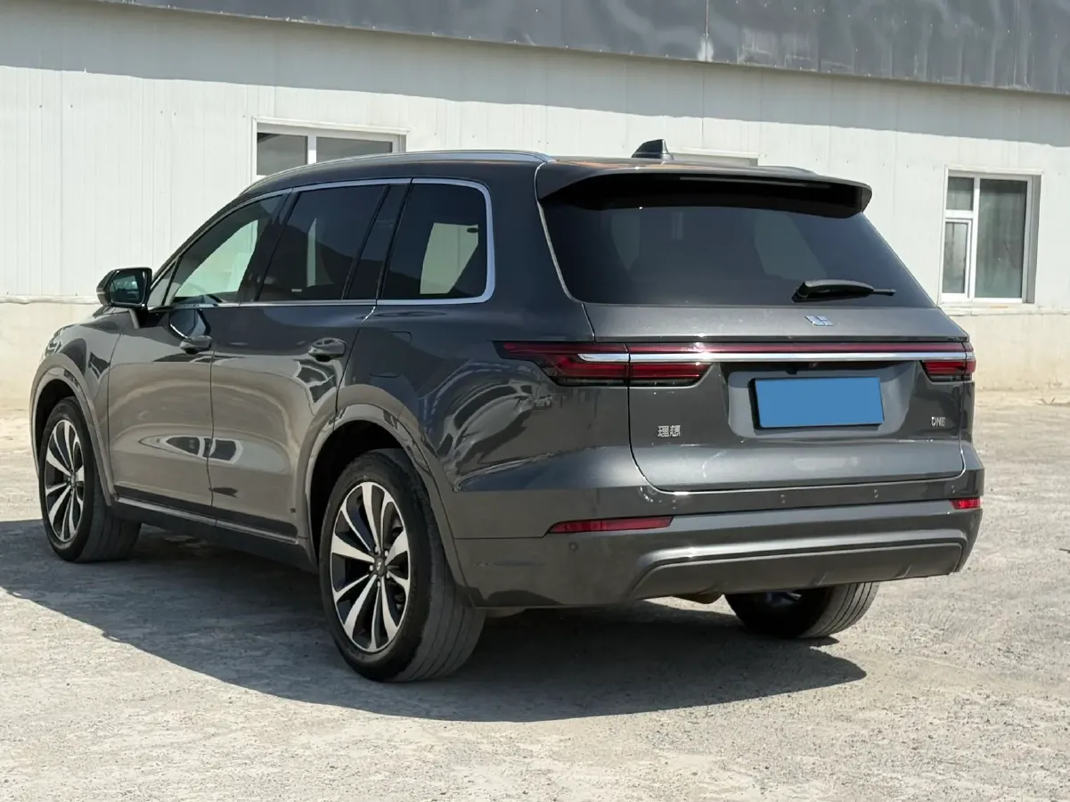 2020 Li ONE Range Extended 131HP REEV 40.5KWH,autocango,china used car exporter,china ev exporter,chinese used car exporter,chinese used ev exporter