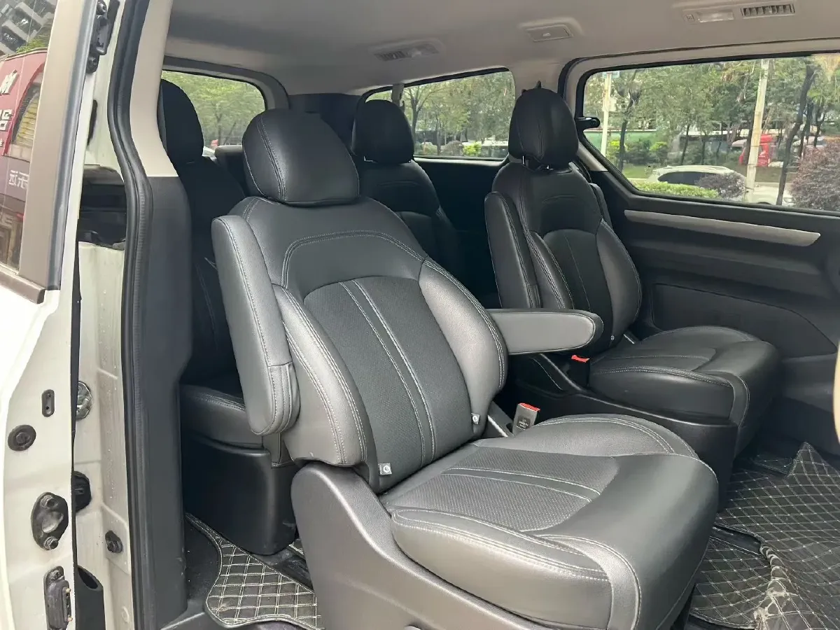 2022 MAXUS G10 2.0T 224HP L4 8AT,autocango,china used car exporter,china ev exporter,chinese used car exporter,chinese used ev exporter