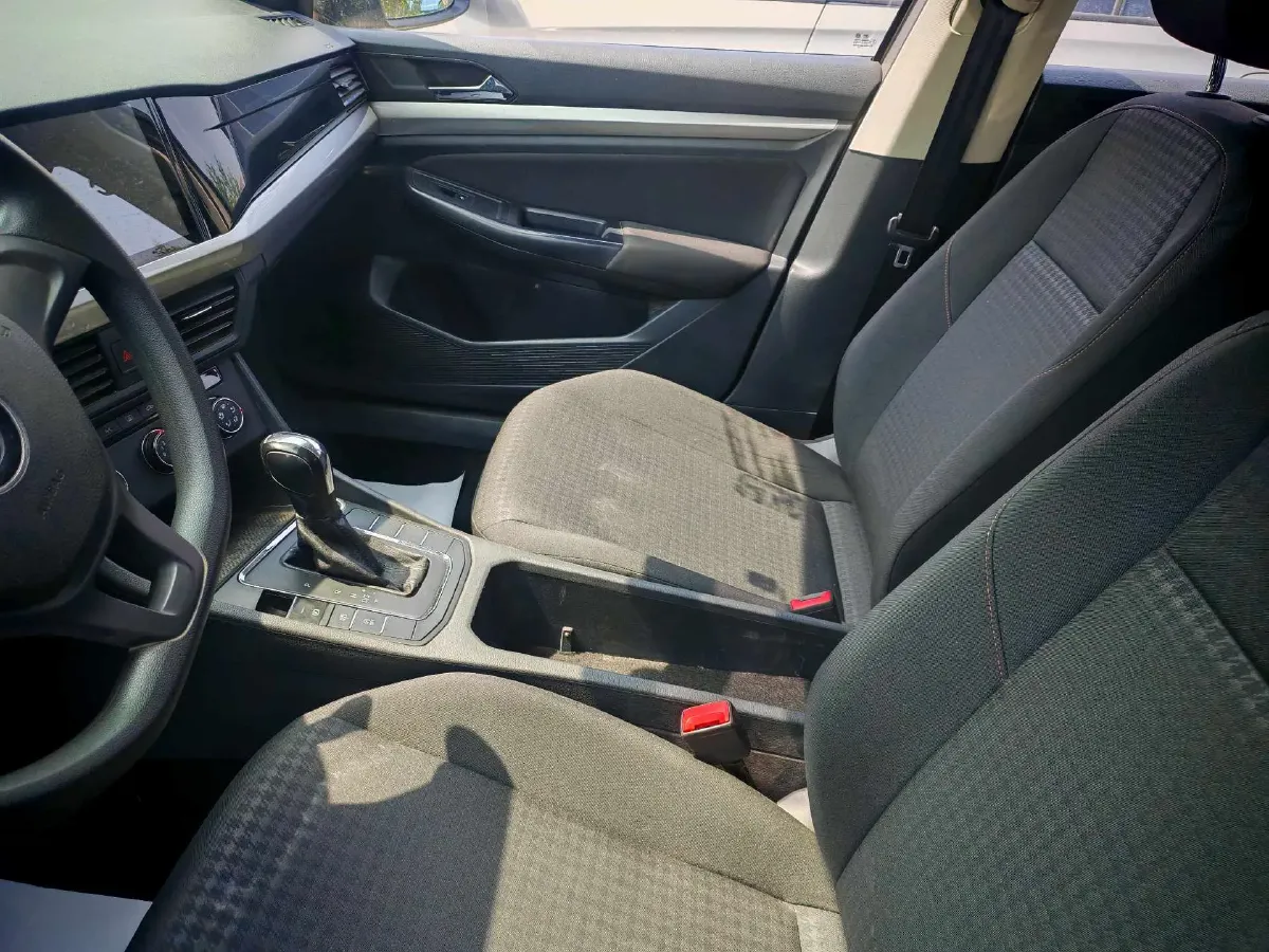 2019 Bestune T77 1.2T 143HP L4 7DCT,autocango,china used car exporter,china ev exporter,chinese used car exporter,chinese used ev exporter