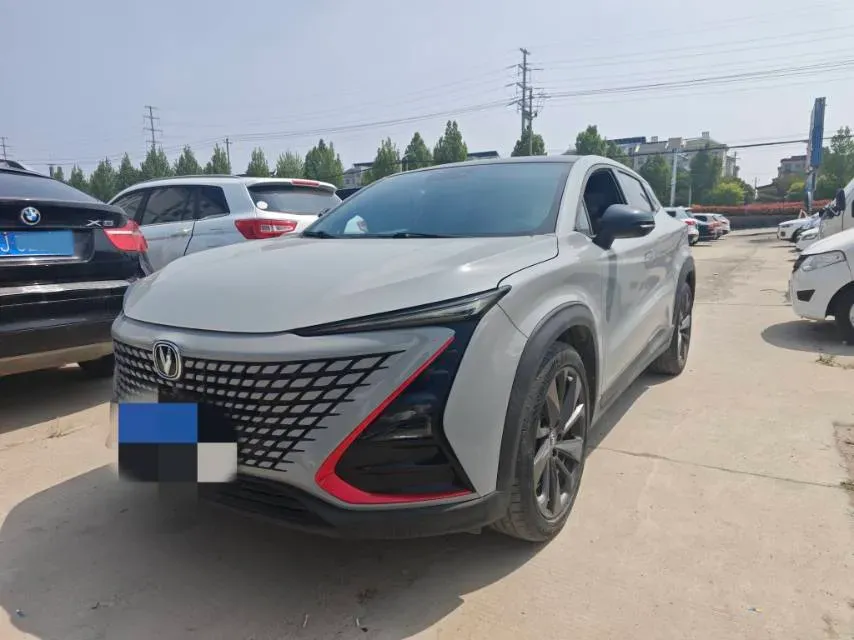 2020 ChangAn UNI-T 1.5T 180HP L4 7DCT,autocango,china used car exporter,china ev exporter,chinese used car exporter,chinese used ev exporter