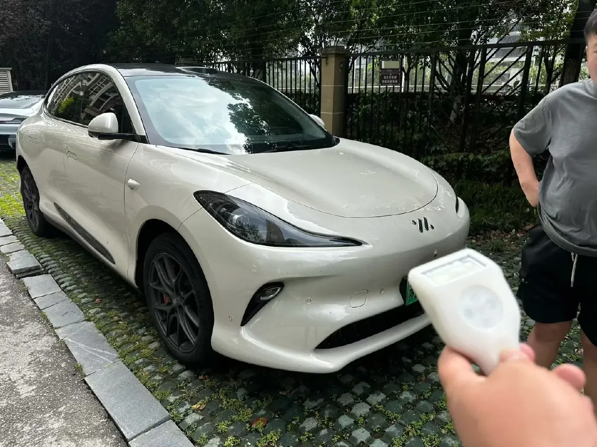 2025 IM LS6 BEV 83KWH,autocango,china used car exporter,china ev exporter,chinese used car exporter,chinese used ev exporter