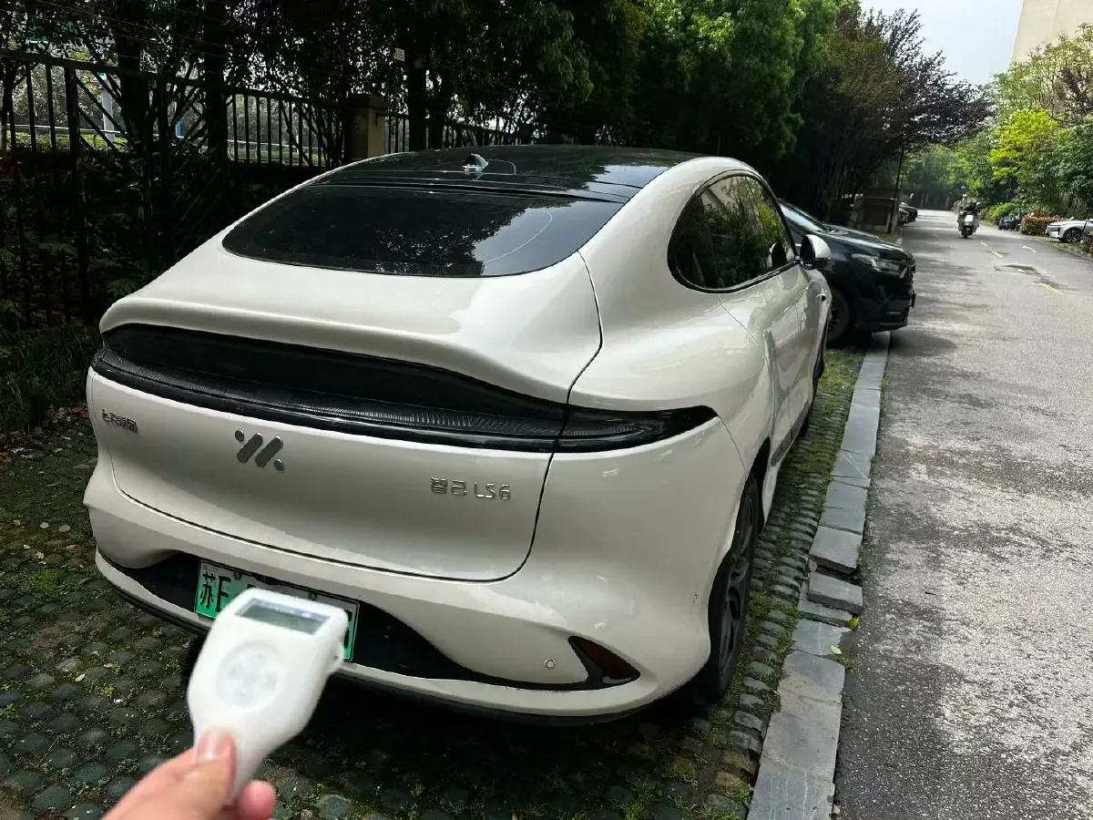 2025 IM LS6 BEV 83KWH,autocango,china used car exporter,china ev exporter,chinese used car exporter,chinese used ev exporter