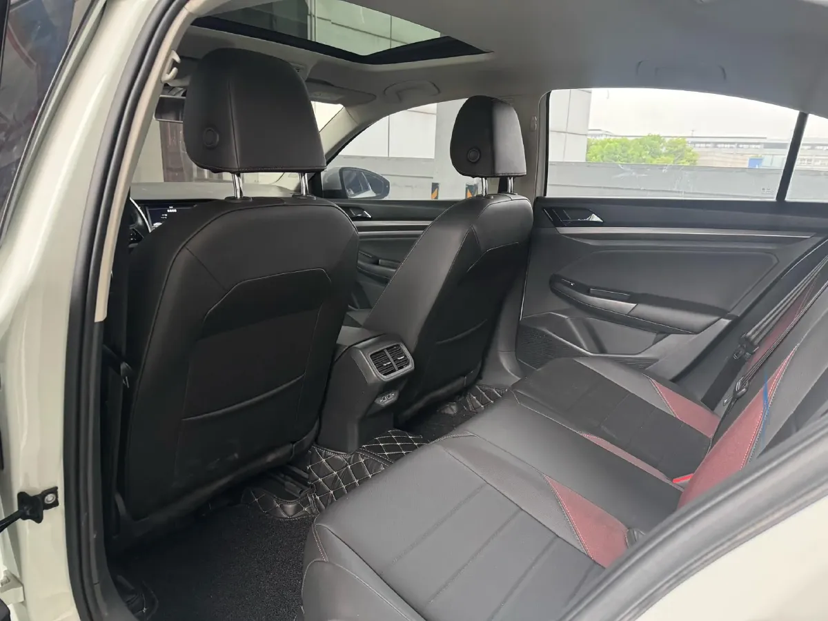 2019 MAXUS T70 2.0T 163HP L4 6AT,autocango,china used car exporter,china ev exporter,chinese used car exporter,chinese used ev exporter